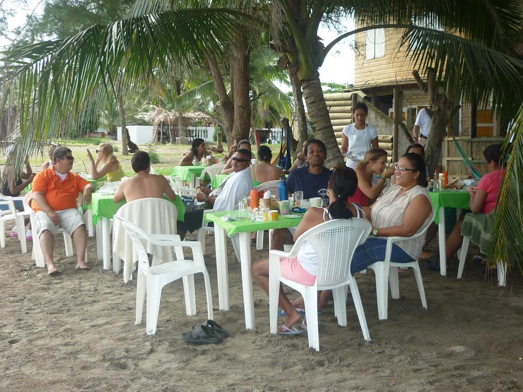 Caribbean Coral Inn Tela Zewnętrze zdjęcie